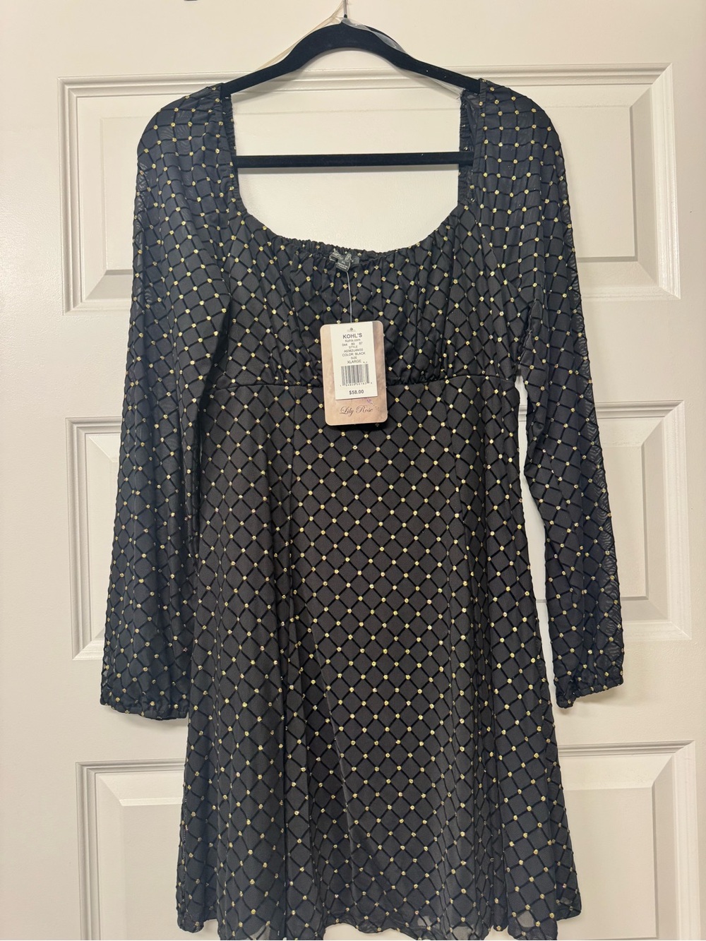 Kohl's Black Long Sleeve Dress with Gold Diamond Print